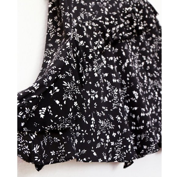 Joie Orita Midi Dress Size 2 Caviar Black White Floral Asymmetric Ruffles $348 - Picture 13 of 16